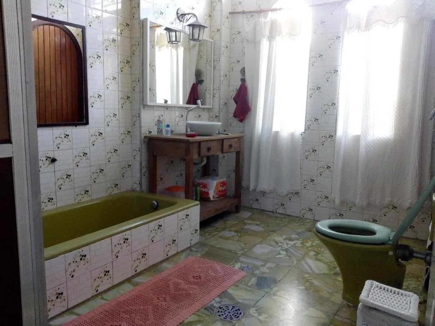 Casa à venda com 6 quartos, sendo 3 suítes,  em Brooklin Paulista, São Paulo, SP