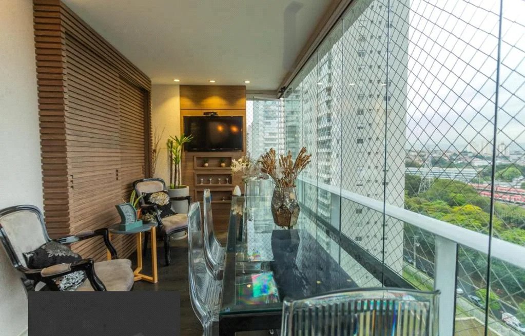 Apartamento à venda com 3 quartos, sendo 1 suíte, em Vila Anastácio, São Paulo, SP
