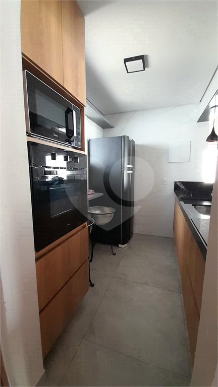 Casa à venda com 3 quartos, sendo 1 suíte, no condomínio Residencial Jardins, São Bernardo do Campo - SP