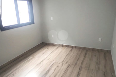 Casa à venda com 3 quartos, sendo 1 suíte,  no condomínio Horto Florestal Villagio, Sorocaba - SP