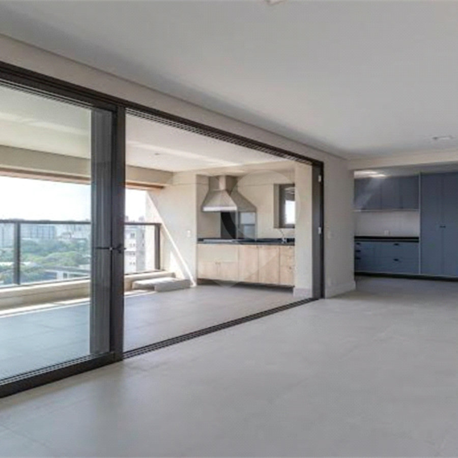 Apartamento à venda com 3 suítes em Moema, São Paulo, SP