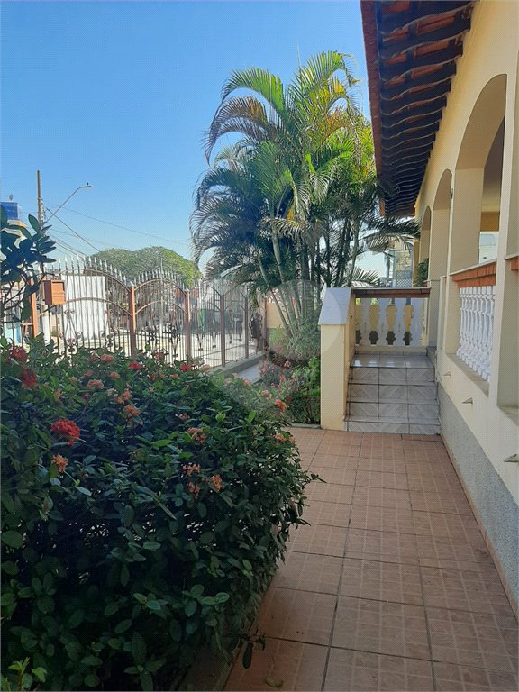 Casa à venda com 3 quartos, sendo 1 suíte, no Centro, Vinhedo, SP