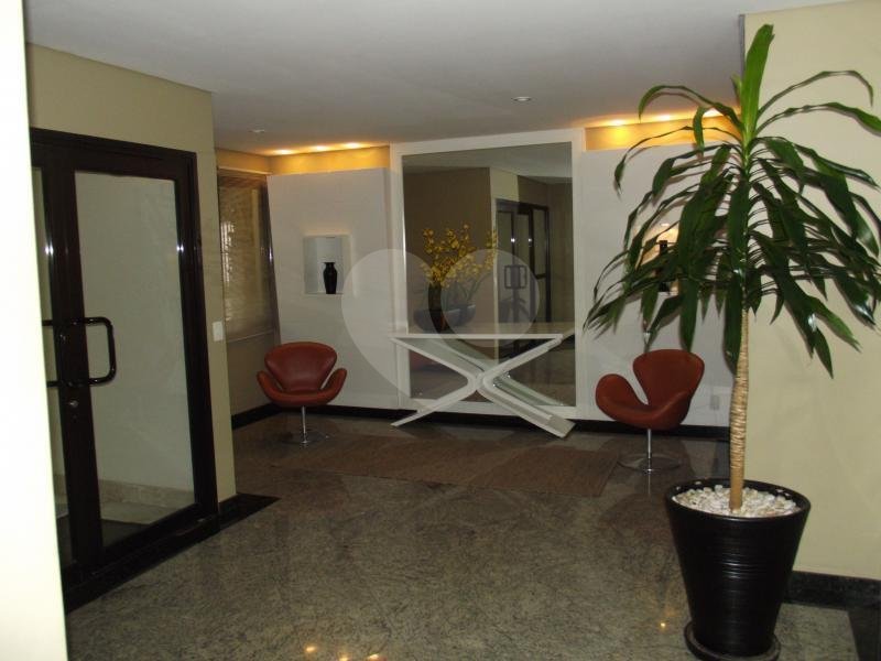 Apartamento à venda com 3 quartos, sendo 1 suíte, em Vila Andrade, São Paulo, SP