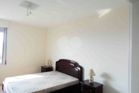 Apartamento à venda com 4 suítes em Jardim Marajoara, São Paulo, SP