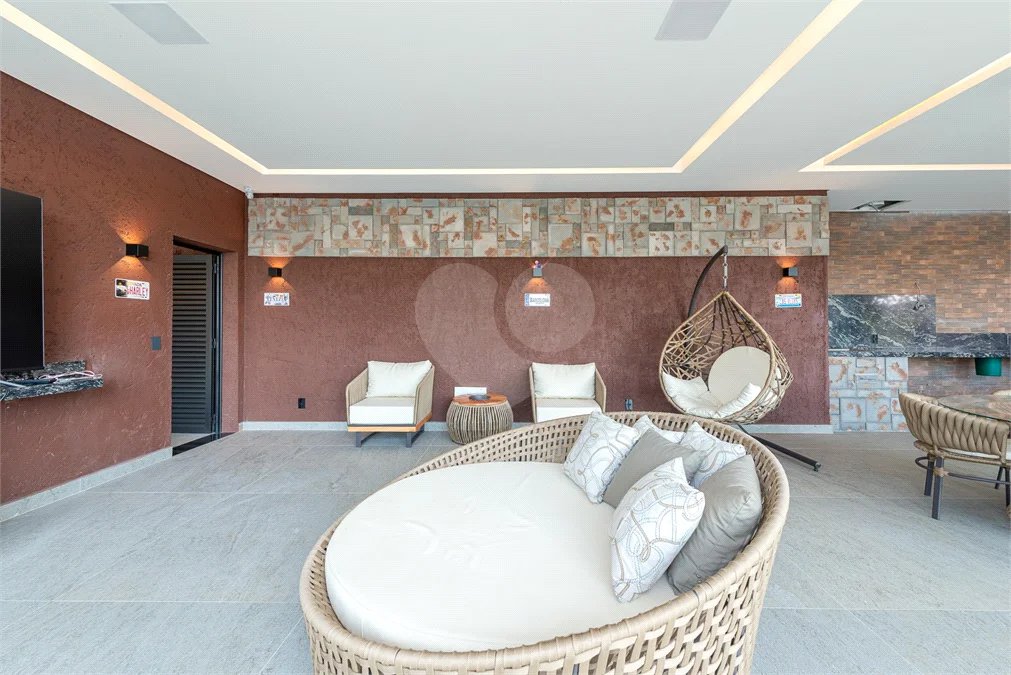Casa à venda com 4 suítes no condomínio Vale da Santa Fé, Vinhedo - SP