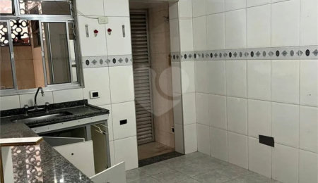 Sobrado à venda com 3 quartos em Santana, São Paulo, SP