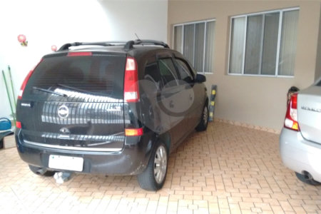 Casa à venda com 3 quartos, sendo 1 suíte,  em Mogi Moderno, Mogi das Cruzes, SP