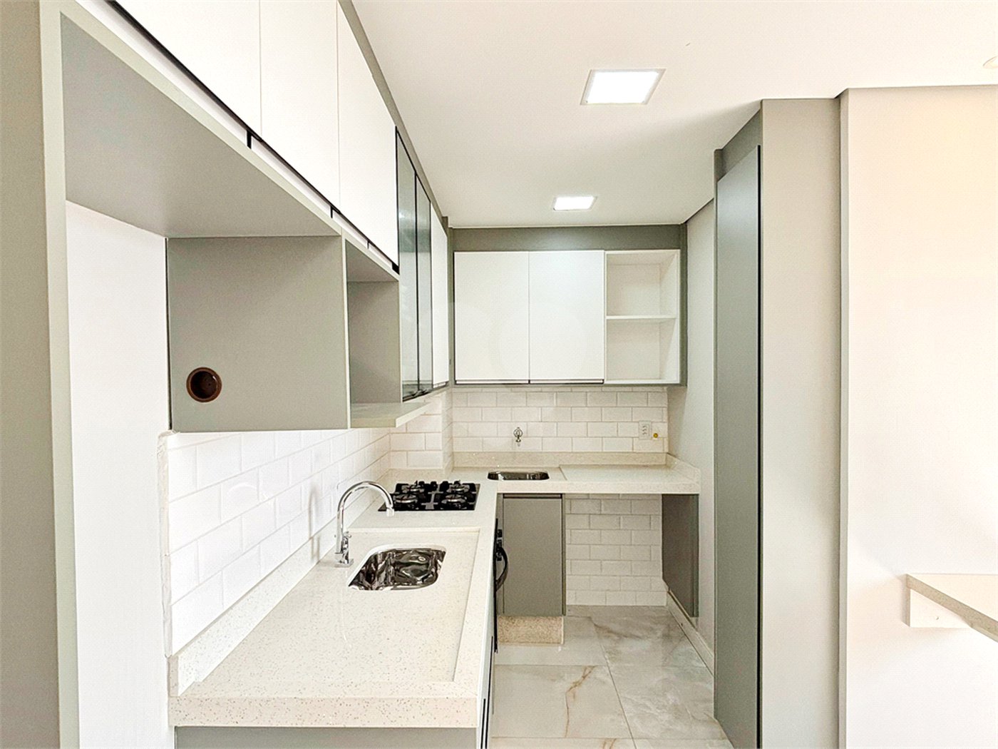 Apartamento à venda com 2 quartos em Santo Amaro, São Paulo, SP