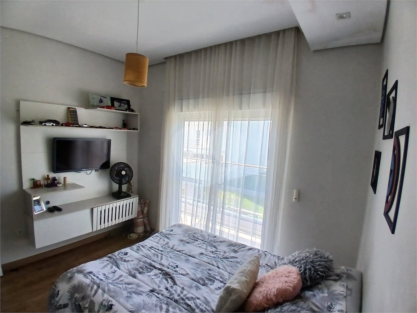 Casa à venda com 3 suítes no condomínio Golden Park Residence, Sorocaba - SP