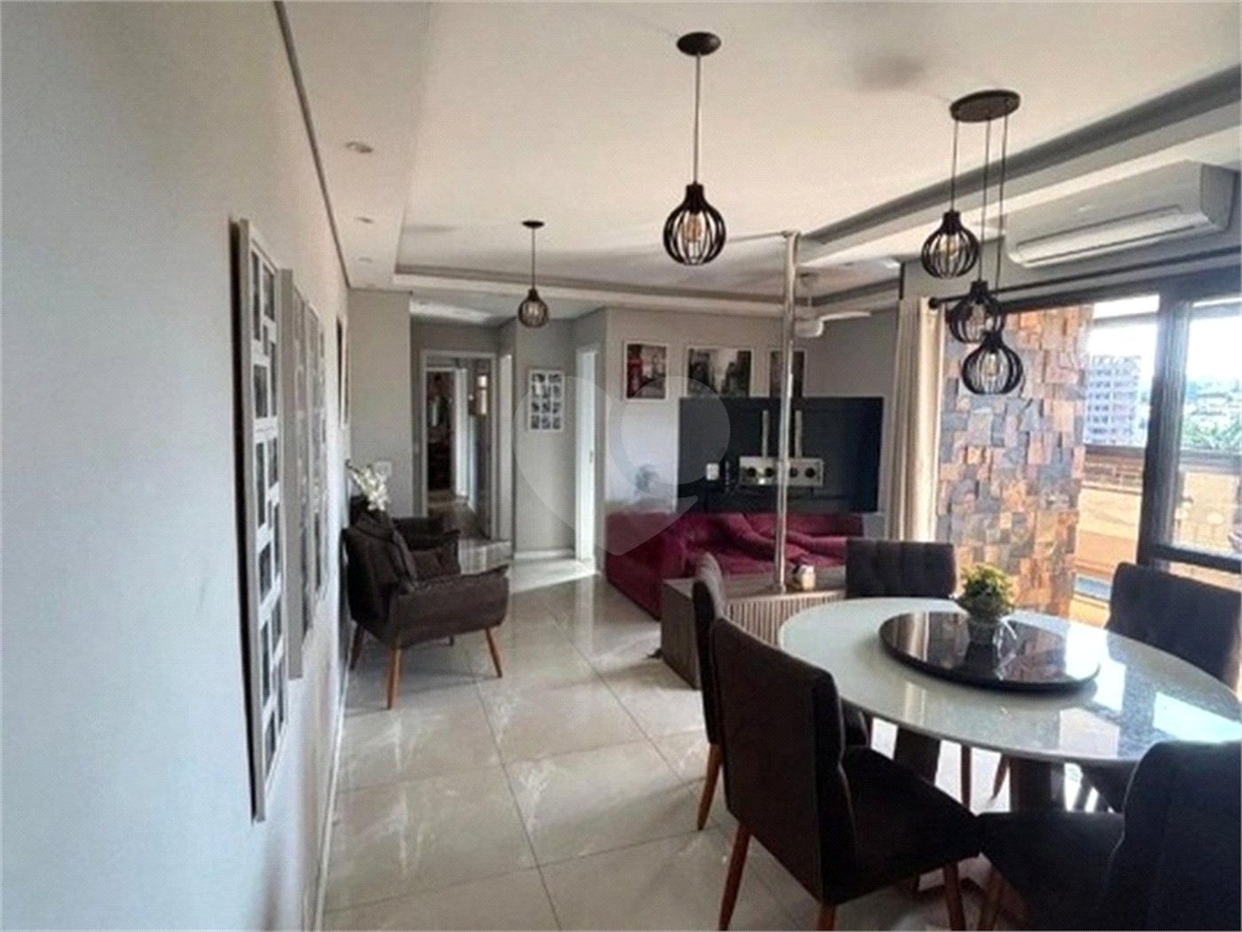 Apartamento à venda com 2 quartos, sendo 1 suíte, no Centro, Sorocaba, SP