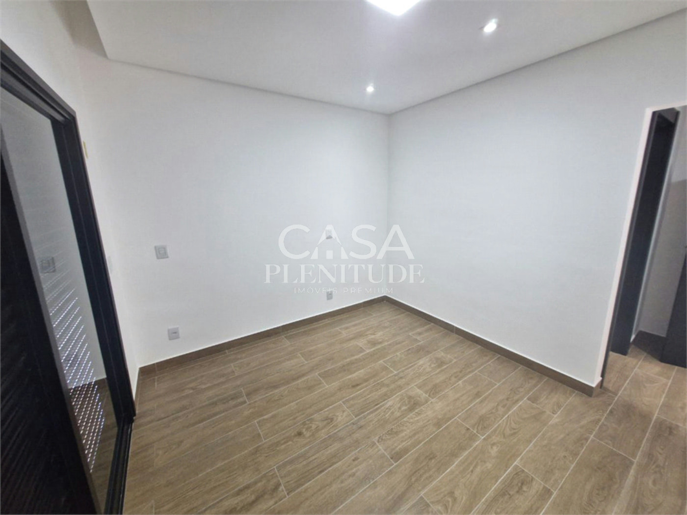 Casa em condomínio à venda com 3 suítes em Cajuru do Sul, Sorocaba, SP