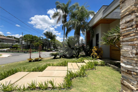Casa à venda com 3 suítes no condomínio Vinhas da Vista Alegre - Lado Sede, Vinhedo - SP