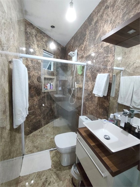 Casa à venda com 3 quartos, sendo 1 suíte,  em Residencial Colinas, Mogi das Cruzes, SP