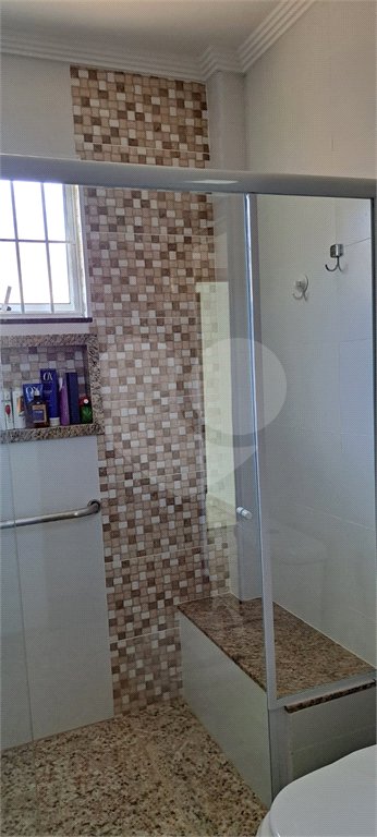 Chácara à venda com 3 quartos, sendo 2 suítes,  em Chácaras Fernão Dias, Atibaia, SP