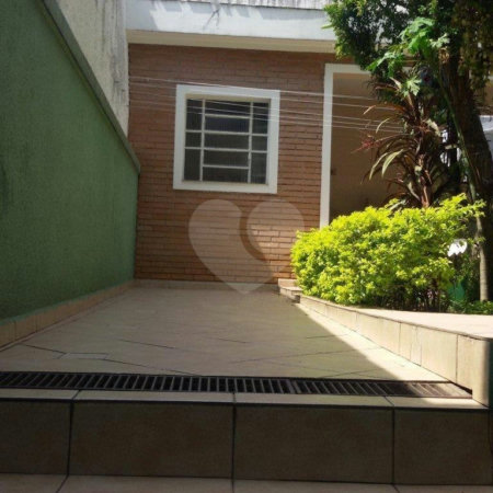 Sobrado à venda com 3 quartos, sendo 1 suíte, em Santa Teresinha, São Paulo, SP