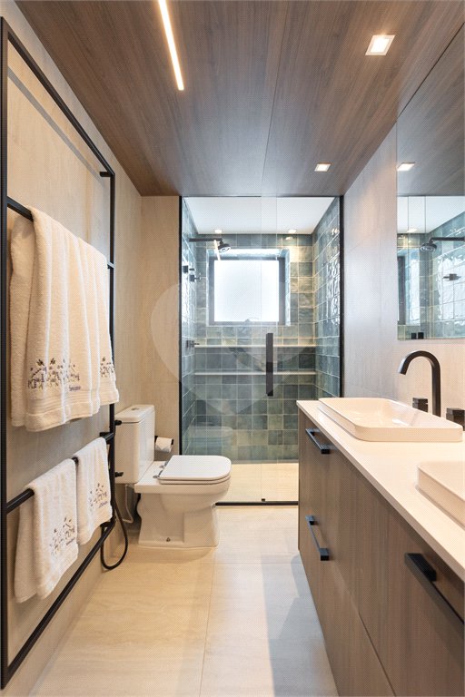 Apartamento à venda com 3 suítes em Jardim Morumbi, São Paulo, SP