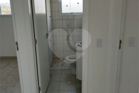 Apartamento para alugar com 2 quartos, sendo 1 suíte,  em Jardim das Palmeiras, Atibaia, SP