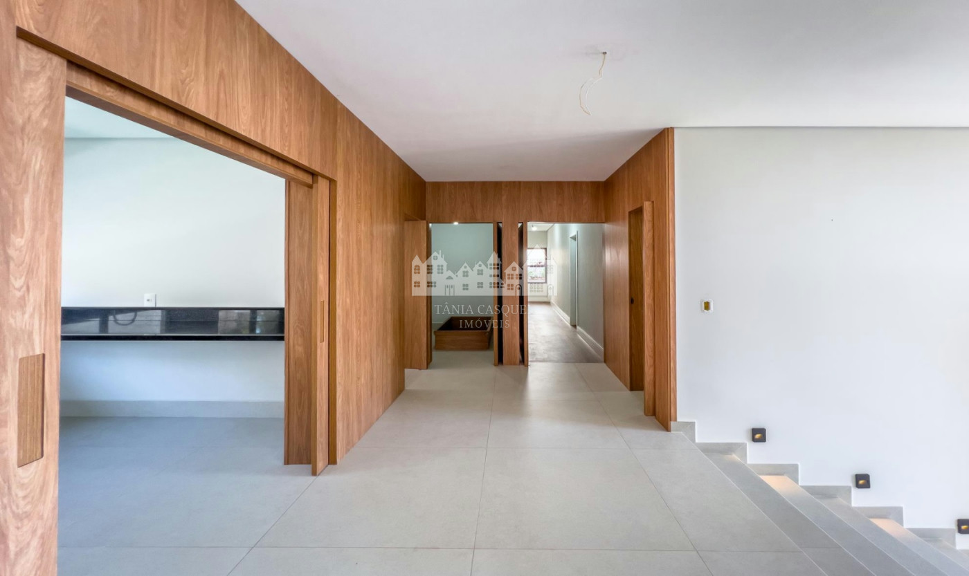 Casa à venda com 3 quartos, sendo 3 suítes, em Jardim Paulista, Atibaia - SP