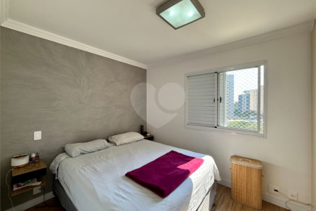 Apartamento à venda com 3 quartos, sendo 1 suíte, em Jardim Marajoara, São Paulo, SP