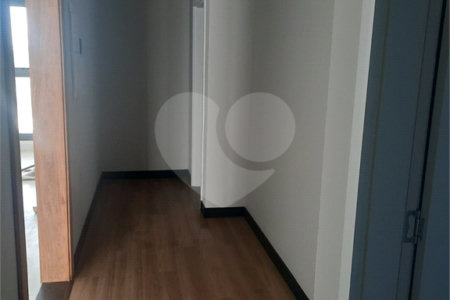 Casa à venda com 3 suítes no condomínio Alphaville 4, Votorantim - SP