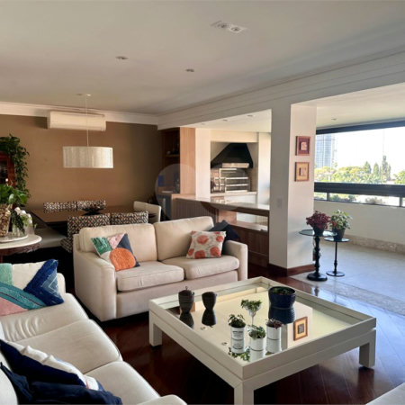 Apartamento à venda com 3 suítes em Jardim Vitória Régia, São Paulo, SP