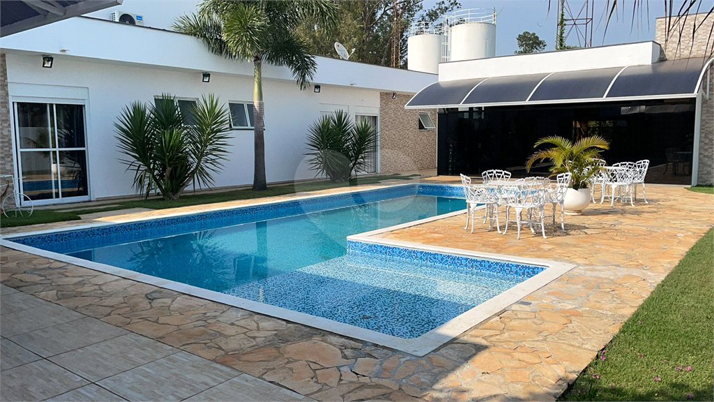 Casa à venda com 3 suítes no condomínio Village Ipanema 1, Araçoiaba da Serra - SP