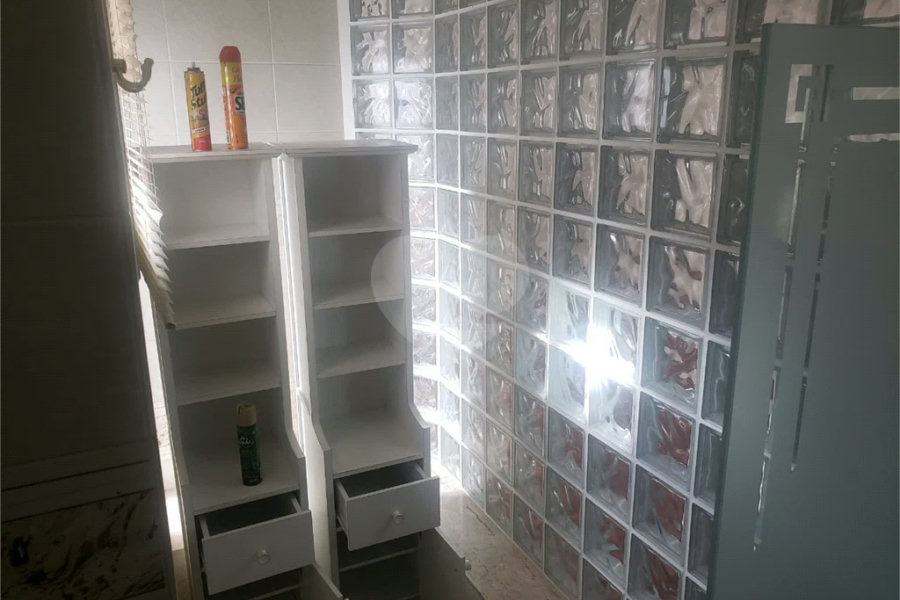 Sobrado à venda com 4 quartos, sendo 2 suítes,  em Tremembé, São Paulo, SP