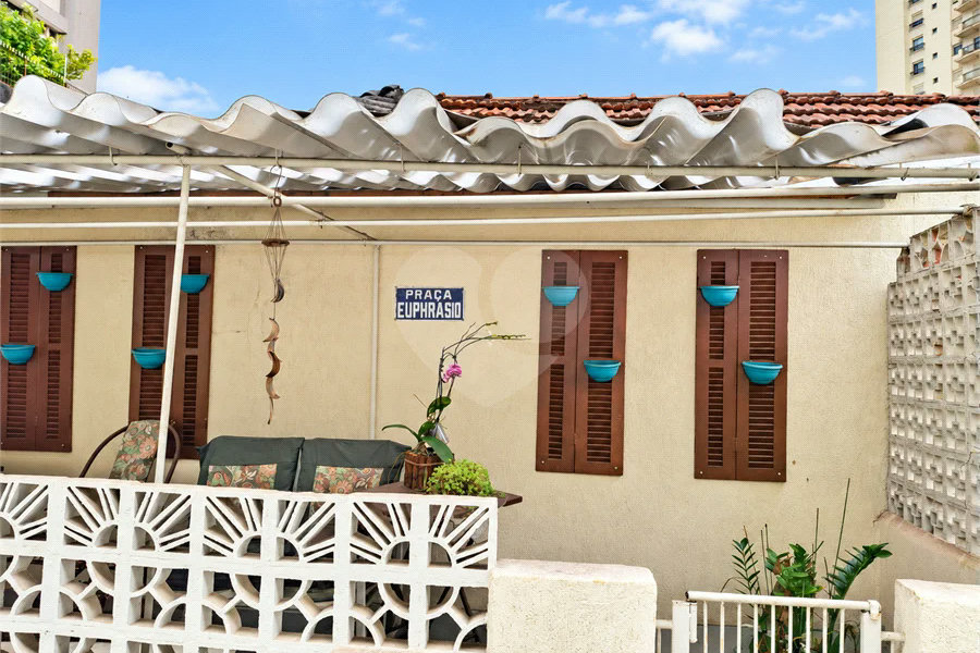 Casa à venda com 4 quartos em Santana, São Paulo, SP