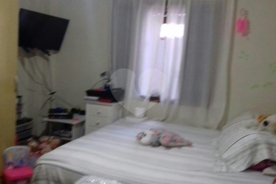 Casa à venda com 3 suítes em Santana, São Paulo, SP