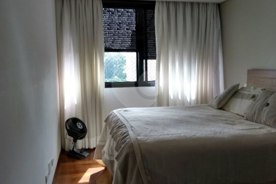 Apartamento à venda com 4 quartos, sendo 2 suítes, em Santana, São Paulo, SP