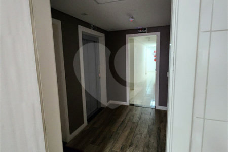 Apartamento à venda com 3 suítes em Vila Suzana, São Paulo, SP
