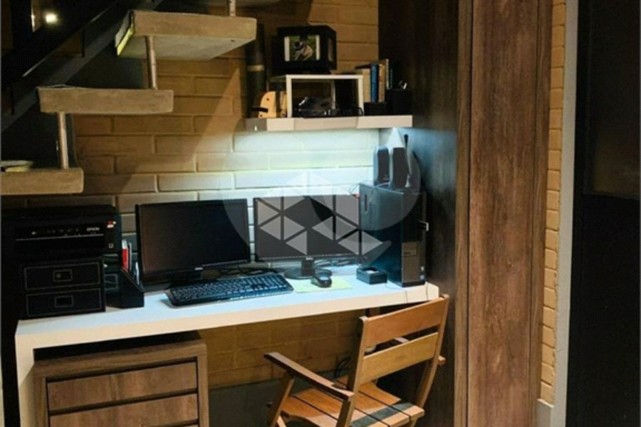 Sobrado à venda com 3 quartos, sendo 2 suítes, em Parque Edu Chaves, São Paulo, SP