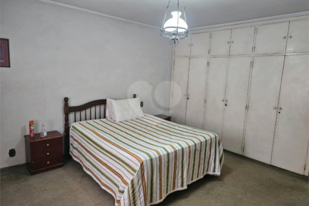 Casa à venda com 3 quartos, sendo 1 suíte,  em Jabaquara, São Paulo, SP