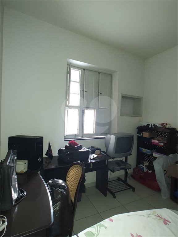 Apartamento à venda com 3 quartos em São Cristóvão, Rio de Janeiro, RJ