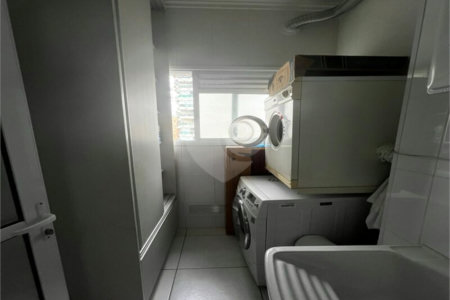 Apartamento à venda com 1 quarto em Campo Belo, São Paulo, SP