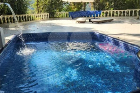 Casa para alugar com 4 suítes no condomínio Alpes da Cantareira, Mairiporã - SP