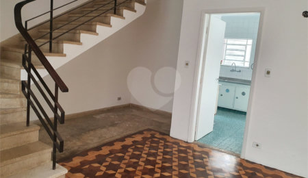 Casa à venda com 3 quartos, sendo 1 suíte,  em Santo Amaro, São Paulo, SP