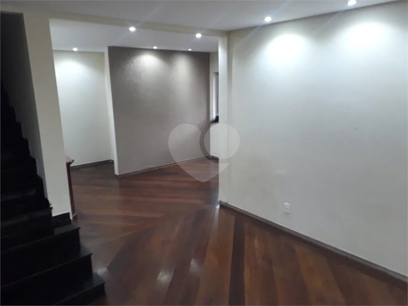 Casa à venda com 4 suítes em Vila Nova Cachoeirinha, São Paulo, SP