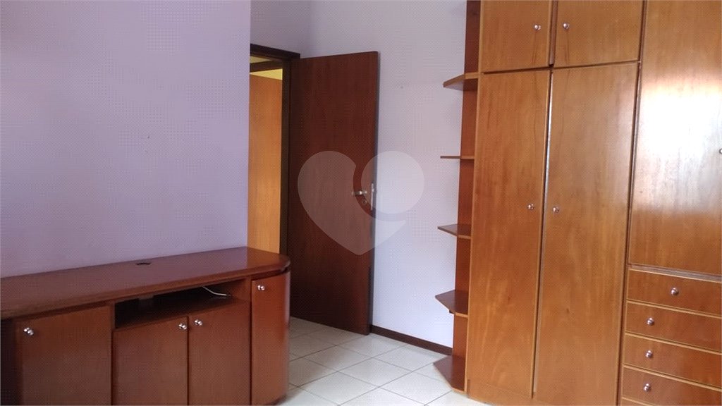 Casa à venda ou para alugar com 2 quartos, sendo 1 suíte, em Jardim do Lago, Atibaia, SP