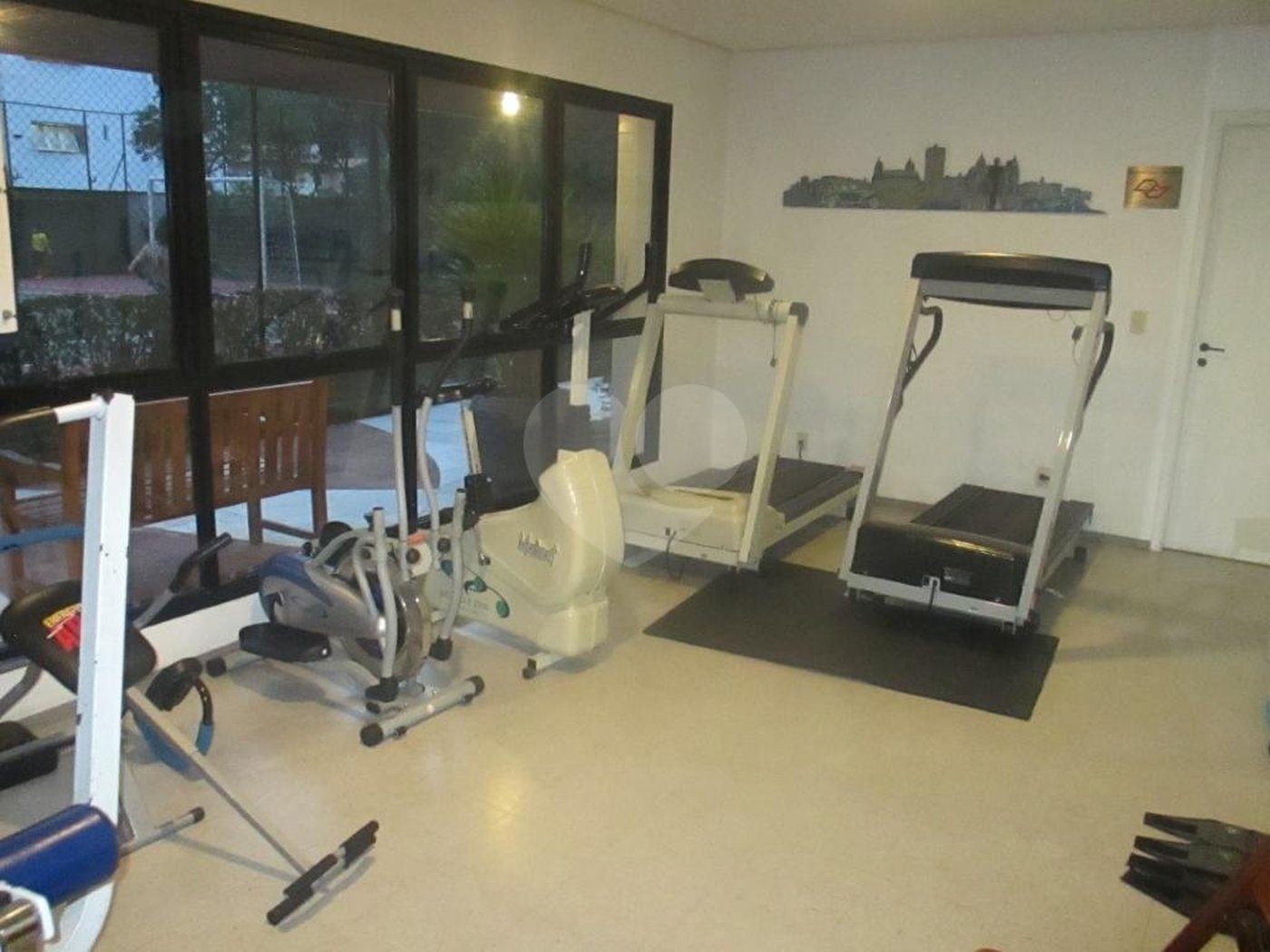 Apartamento à venda com 3 quartos, sendo 1 suíte, em Real Parque, São Paulo, SP