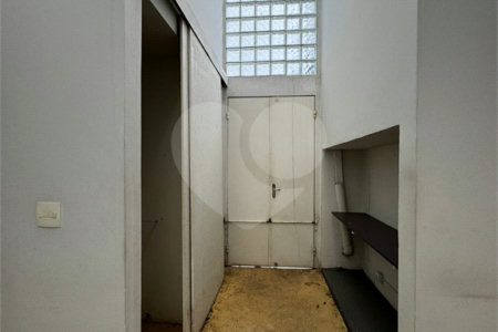 Casa à venda ou para alugar com 4 quartos, sendo 2 suítes,  em Vila Andrade, São Paulo, SP