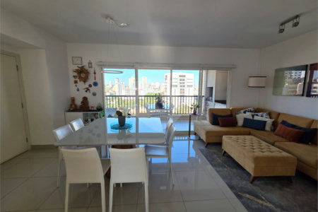 Apartamento à venda com 4 quartos, sendo 2 suítes, em Vila Paulicéia, São Paulo, SP