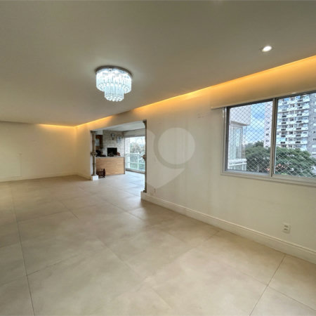 Apartamento à venda com 3 quartos, sendo 1 suíte, em Vila Leopoldina, São Paulo, SP