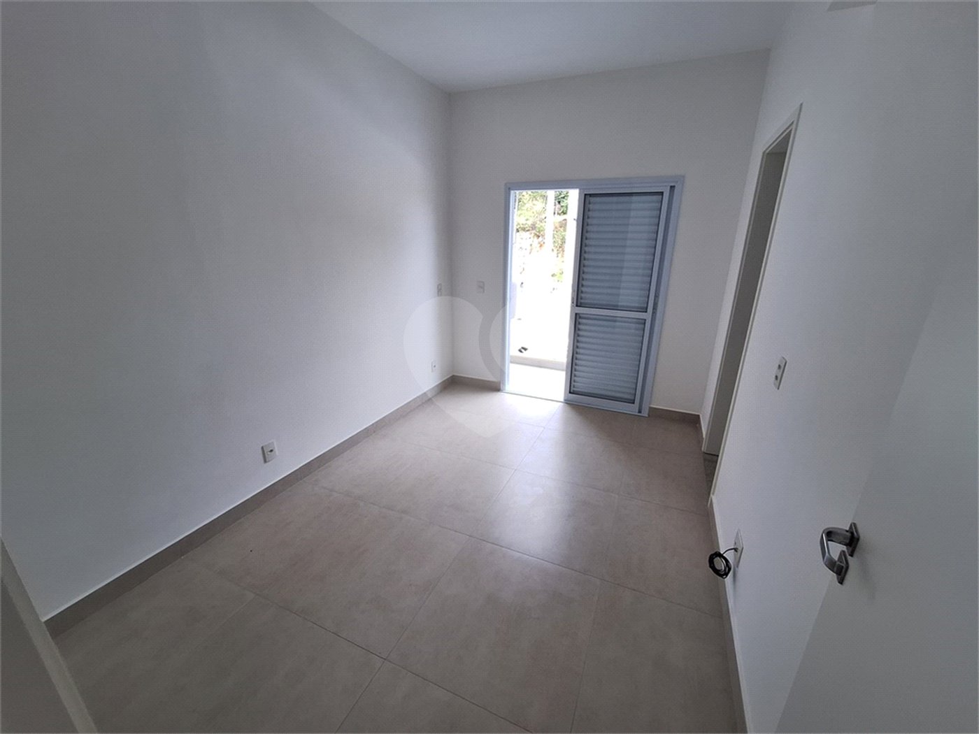 Casa à venda com 3 quartos, sendo 1 suíte, no condomínio Villagio Montalcino, Vinhedo - SP