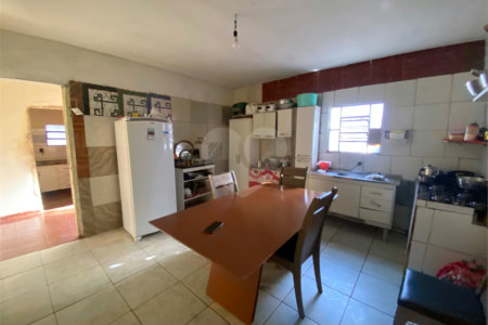 Casa à venda com 3 quartos em Vila Áurea, Ponta Porã, MS