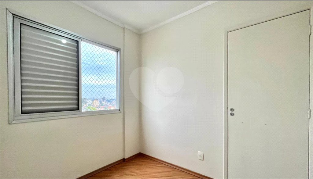 Apartamento à venda com 3 quartos, sendo 1 suíte,  em Vila Campestre, São Paulo, SP