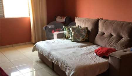 Casa à venda com 3 quartos, sendo 1 suíte,  em Tremembé, São Paulo, SP
