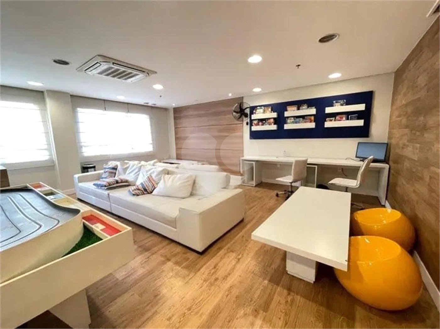 Apartamento à venda com 2 quartos, sendo 1 suíte, em Vila Isabel, Rio de Janeiro, RJ