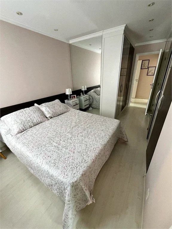 Apartamento à venda com 4 quartos, sendo 3 suítes,  em Lar São Paulo, São Paulo, SP