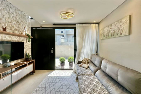Casa à venda com 2 suítes no condomínio Gran Loft, Cotia - SP